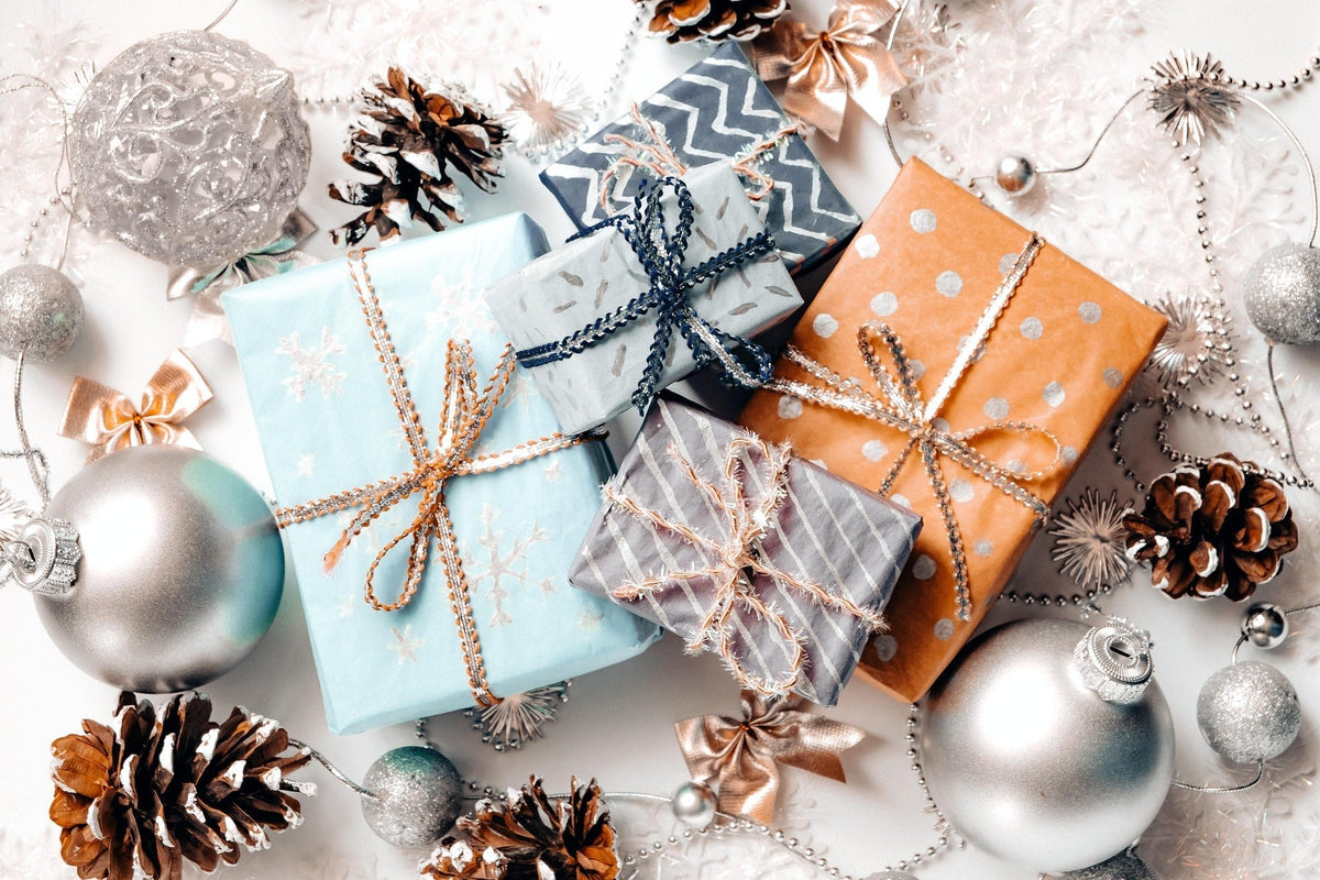 The Ultimate Guide to Meaningful Housewarming Gifts for Friends