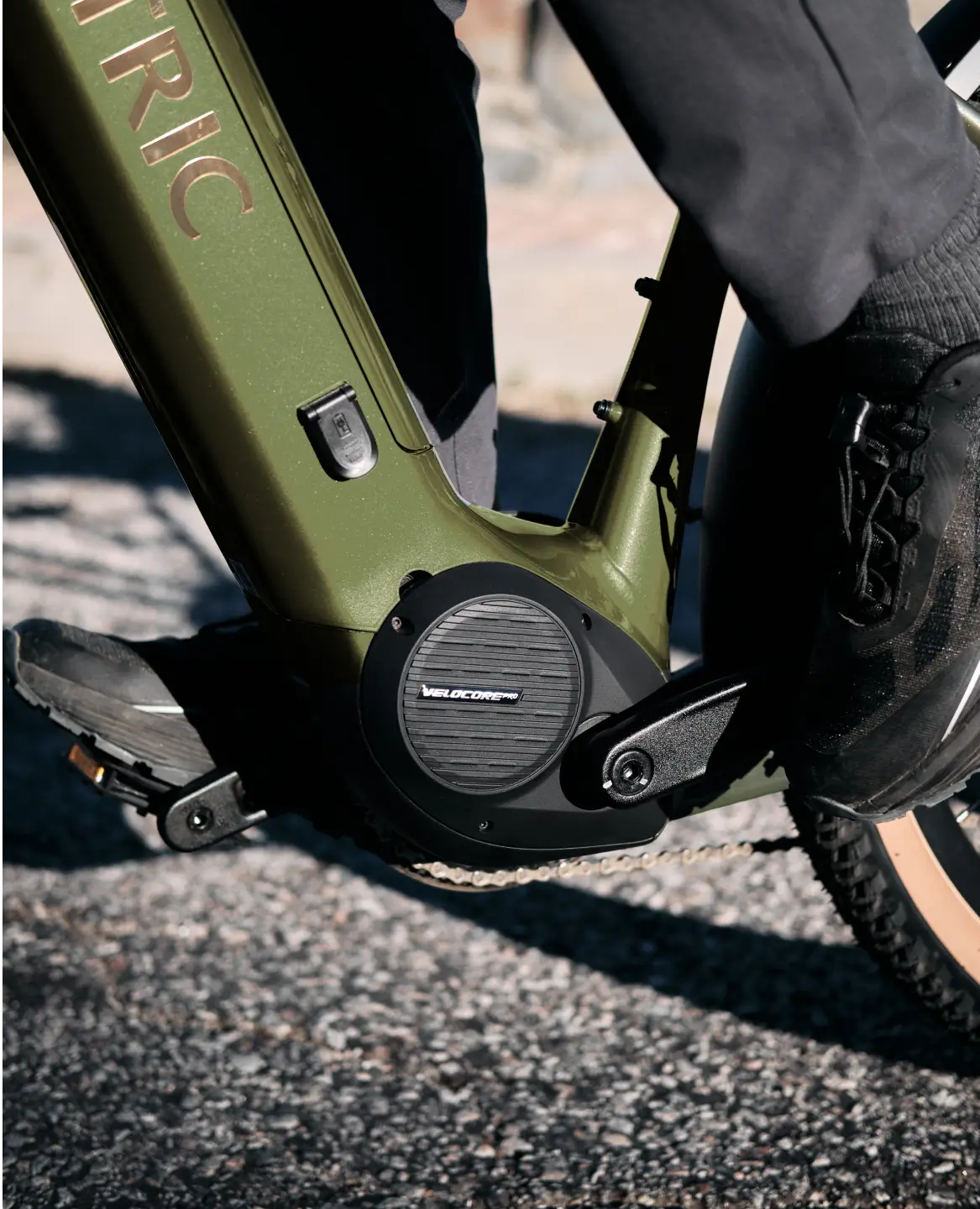 velotric_discover_m_low_step_thru_frame