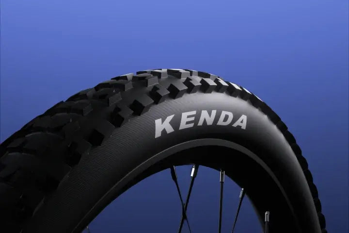 velotric_summit_2_tire